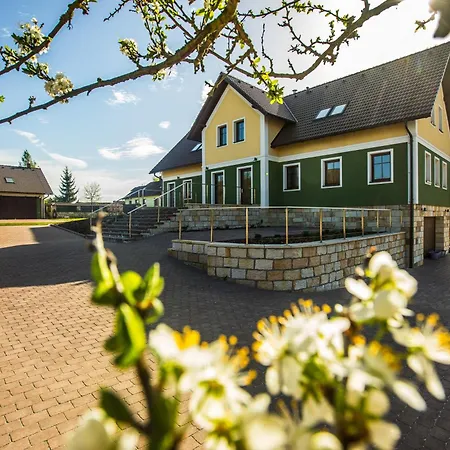Helga Guest house 3*